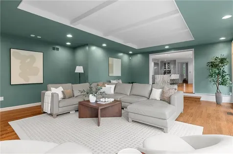 80 Clarendon Avenue Providence RI 02906