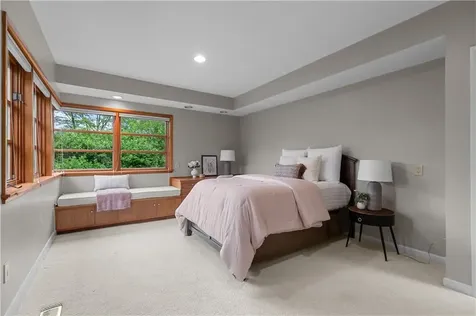 80 Clarendon Avenue Providence RI 02906