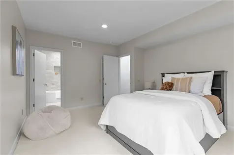 80 Clarendon Avenue Providence RI 02906