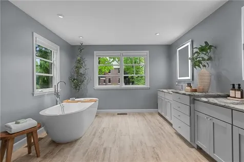 80 Clarendon Avenue Providence RI 02906