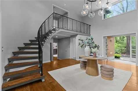 80 Clarendon Avenue Providence RI 02906