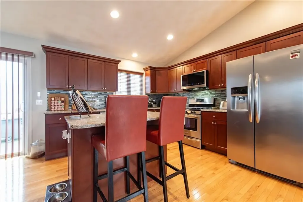 10 Flanders Street Johnston RI 02919