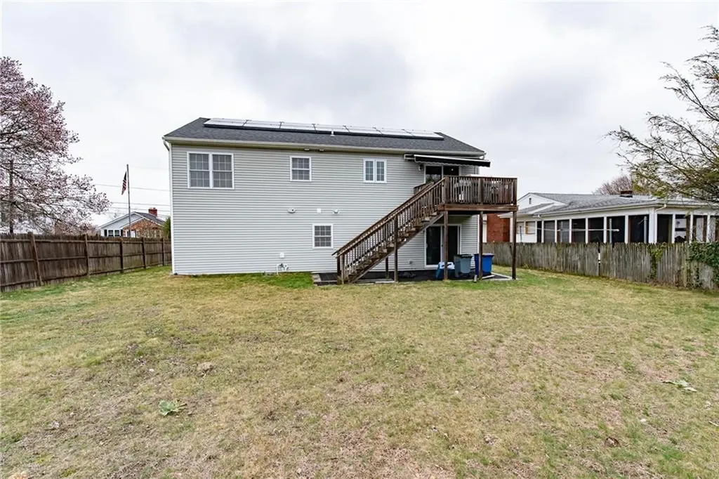 10 Flanders Street Johnston RI 02919