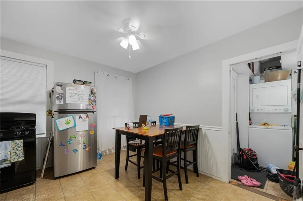 14 Radcliffe Avenue Providence RI 02908