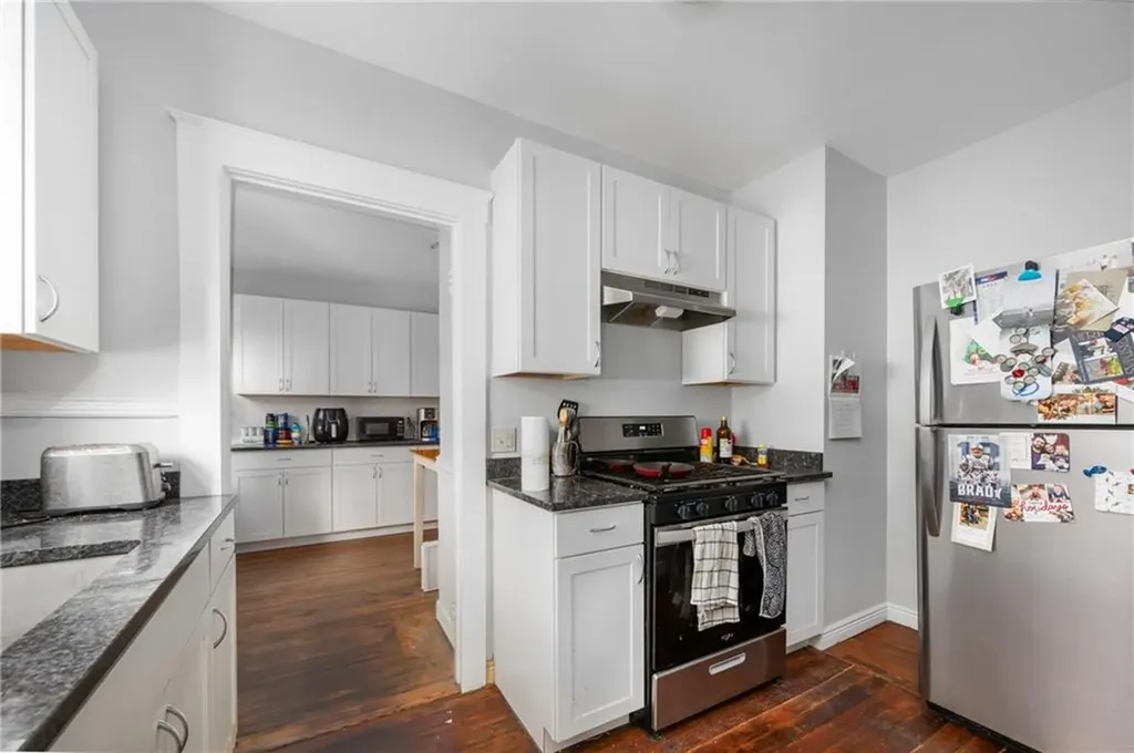 14 Radcliffe Avenue Providence RI 02908