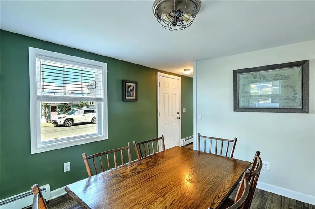 70 Boyce Avenue Barrington RI 02806