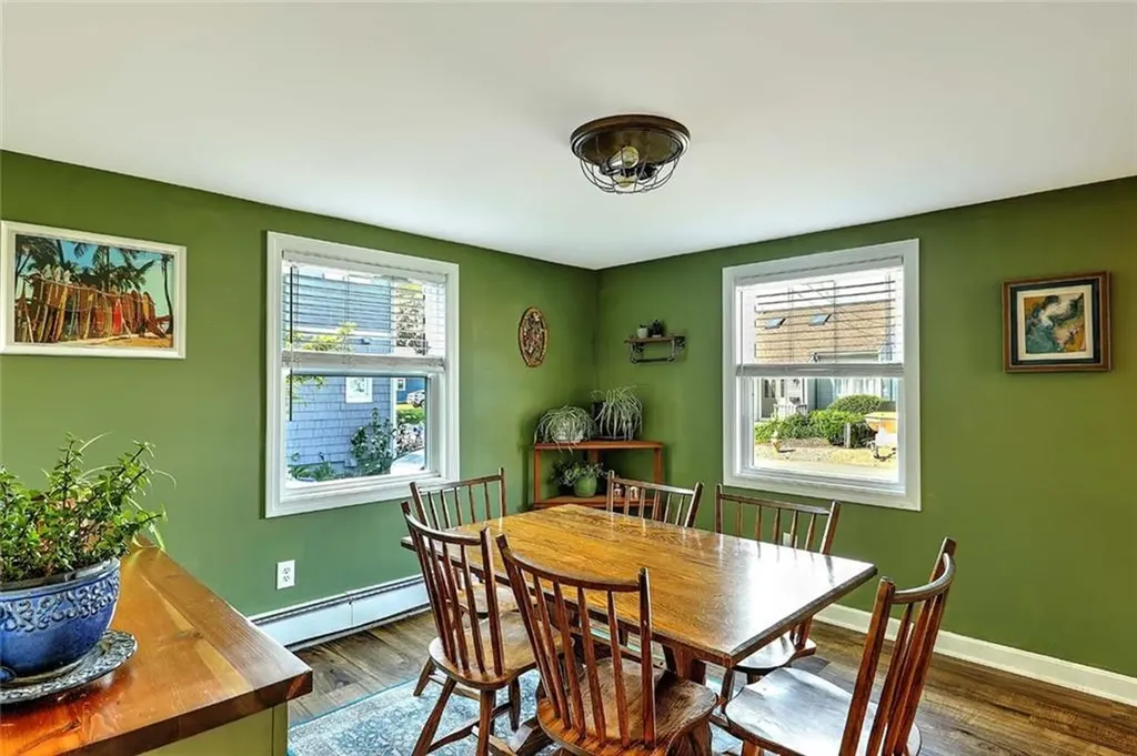 70 Boyce Avenue Barrington RI 02806