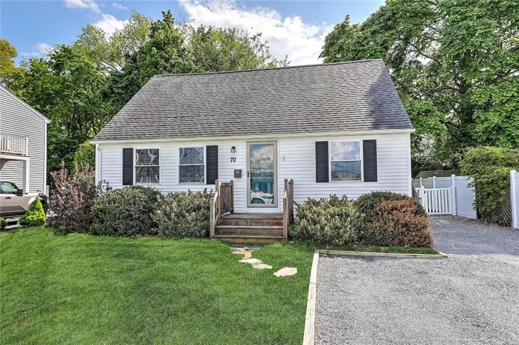 70 Boyce Avenue Barrington RI 02806