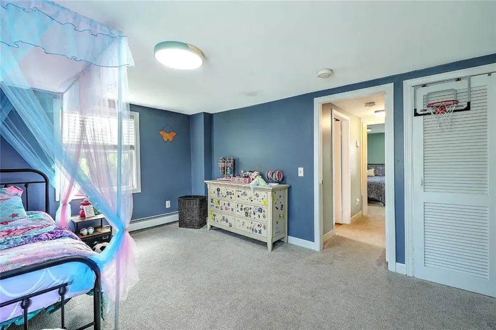 70 Boyce Avenue Barrington RI 02806