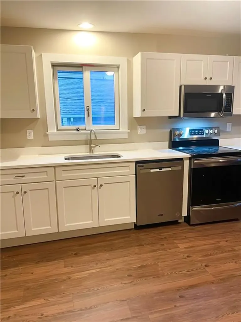 540 Thames Street Newport RI 02840