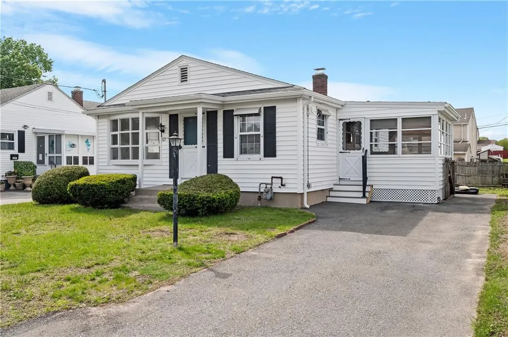 127 Mcgirr Street Cumberland RI 02864