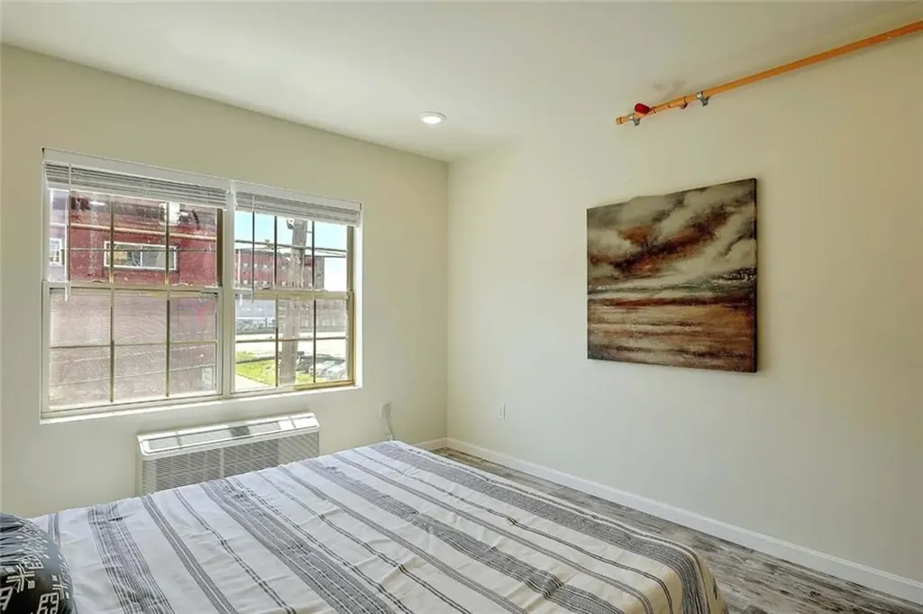 327 Pine Street Pawtucket RI 02860