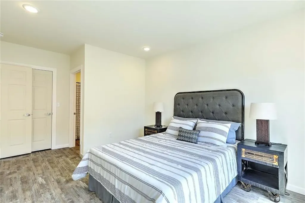 327 Pine Street Pawtucket RI 02860