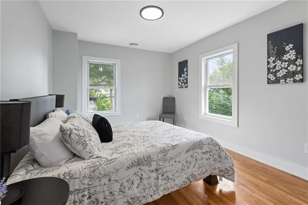 13 Carey Street Newport RI 02840
