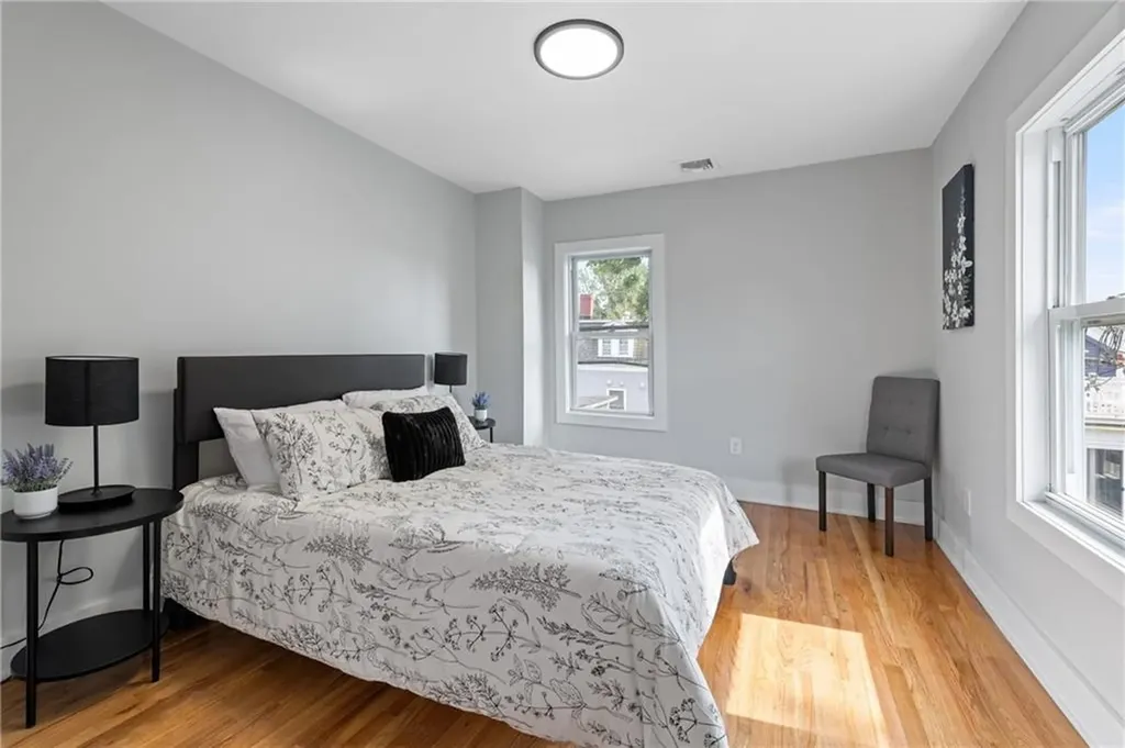 13 Carey Street Newport RI 02840