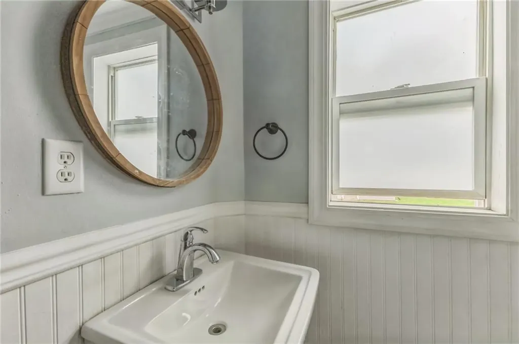 81 Waumsett Avenue Cumberland RI 02864