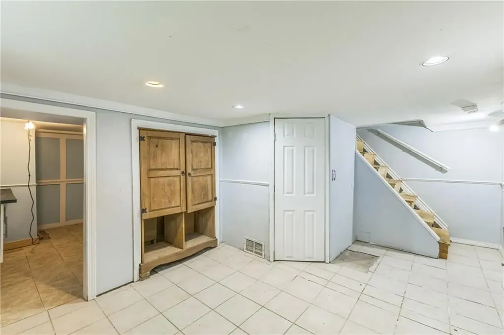 81 Waumsett Avenue Cumberland RI 02864