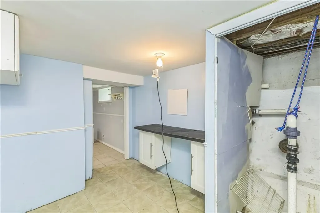 81 Waumsett Avenue Cumberland RI 02864
