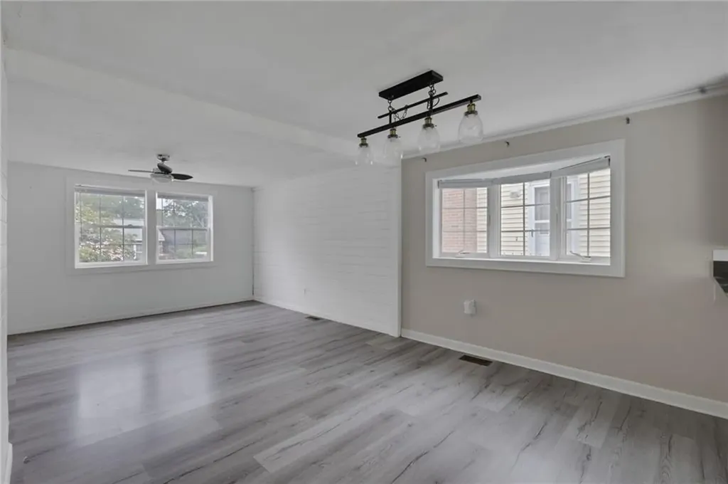 81 Waumsett Avenue Cumberland RI 02864