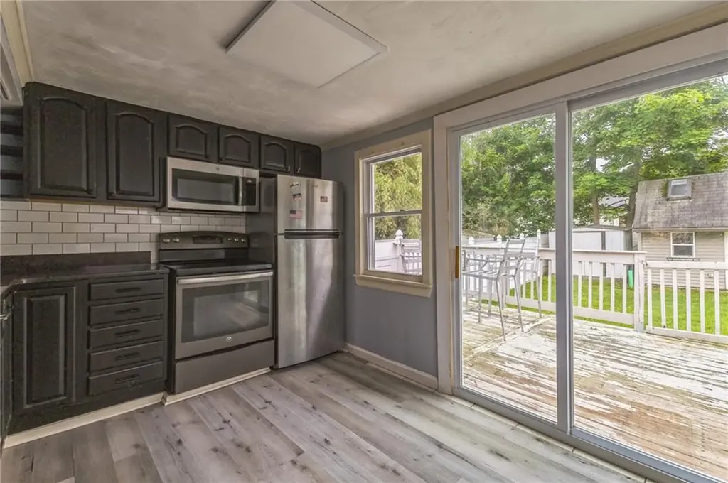 81 Waumsett Avenue Cumberland RI 02864