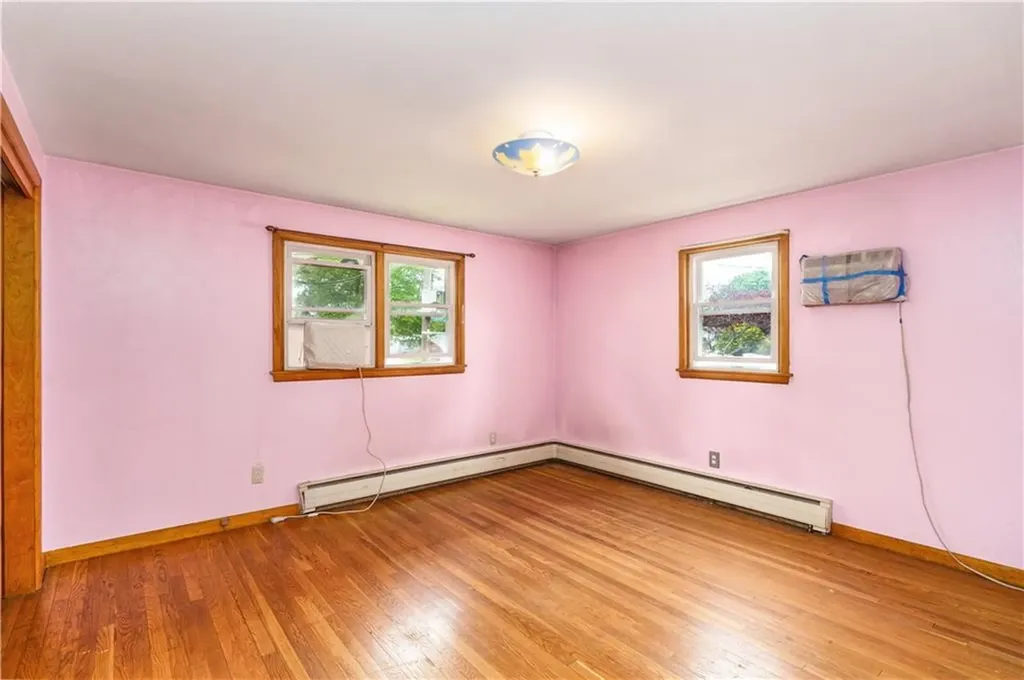 76 Peabody Drive Warwick RI 02889
