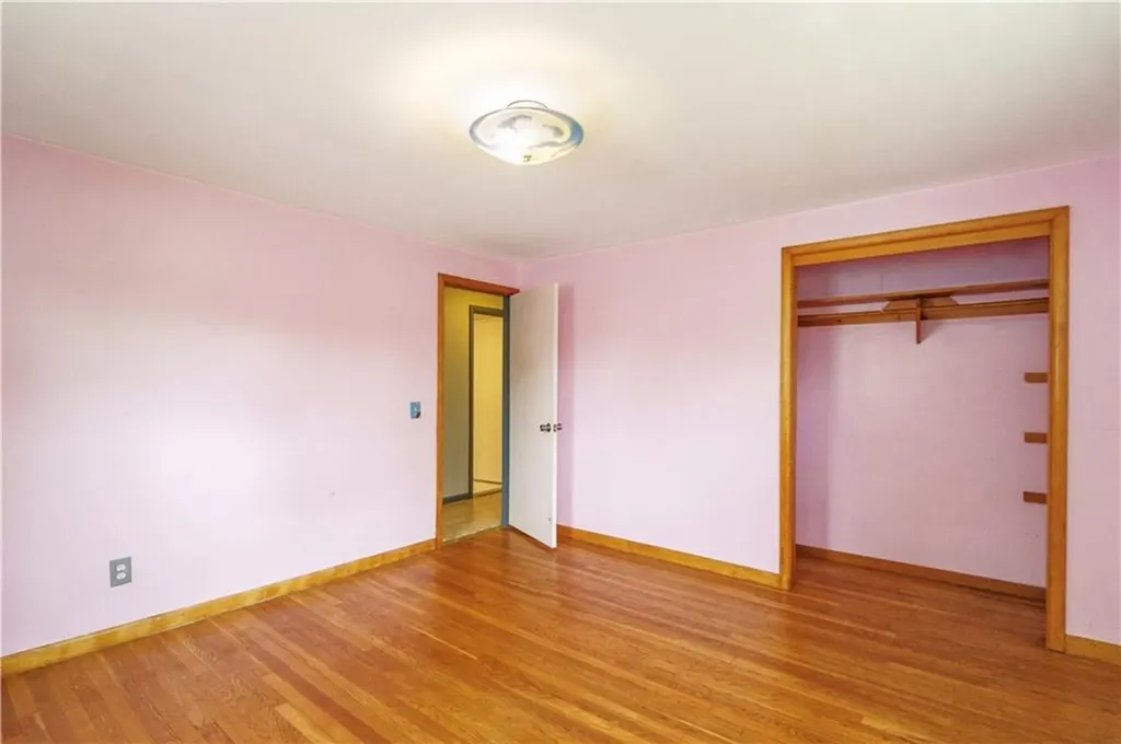 76 Peabody Drive Warwick RI 02889