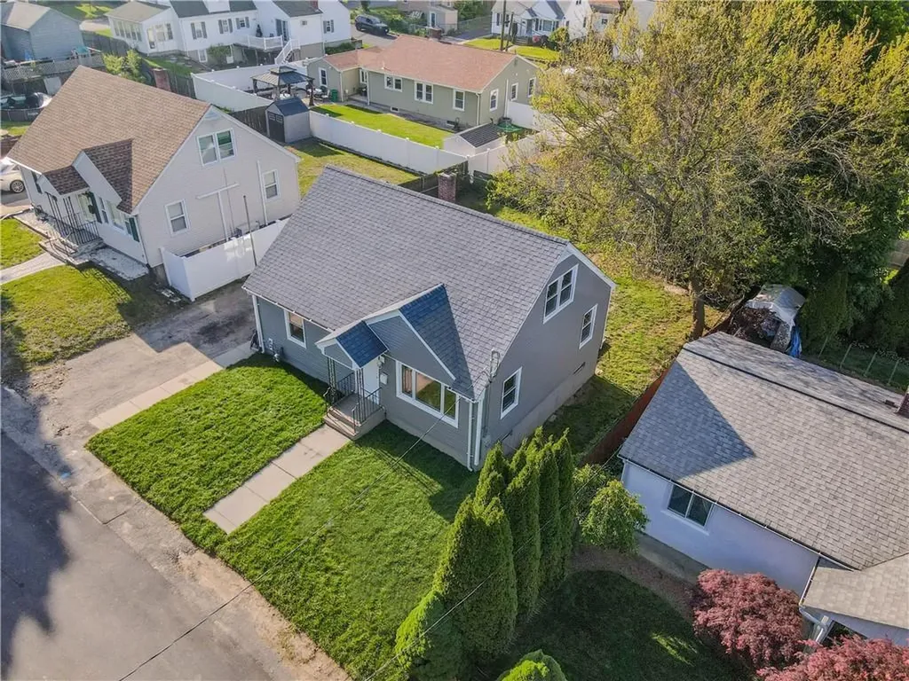 6 York Road Johnston RI 02919