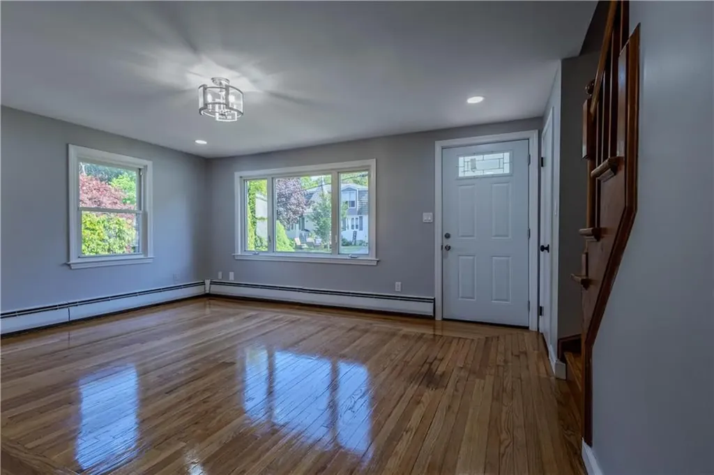 6 York Road Johnston RI 02919