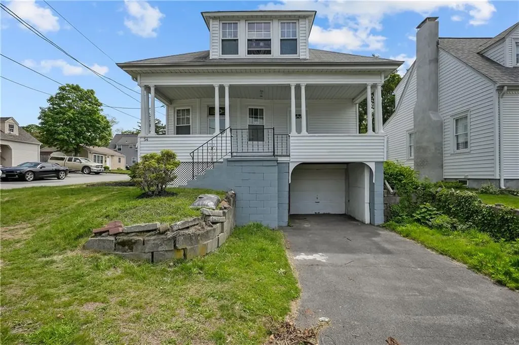 54 Delway Road East Providence RI 02914