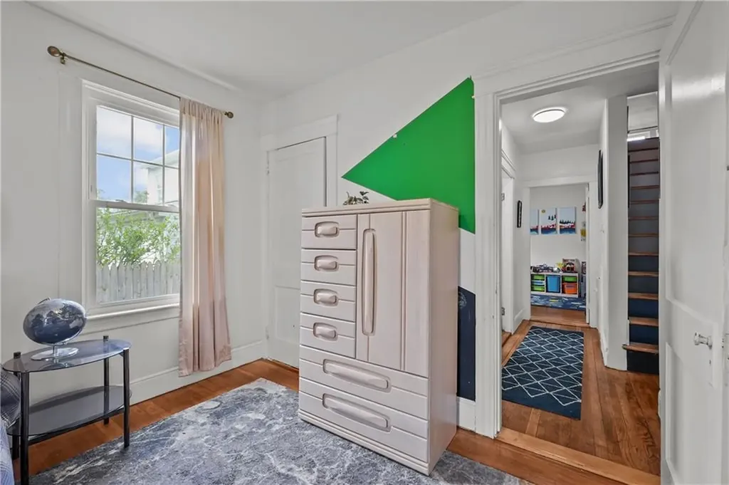 54 Delway Road East Providence RI 02914