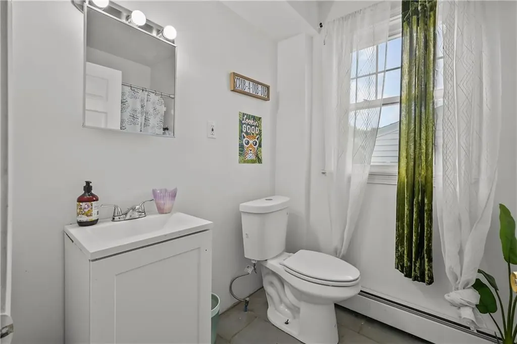 54 Delway Road East Providence RI 02914