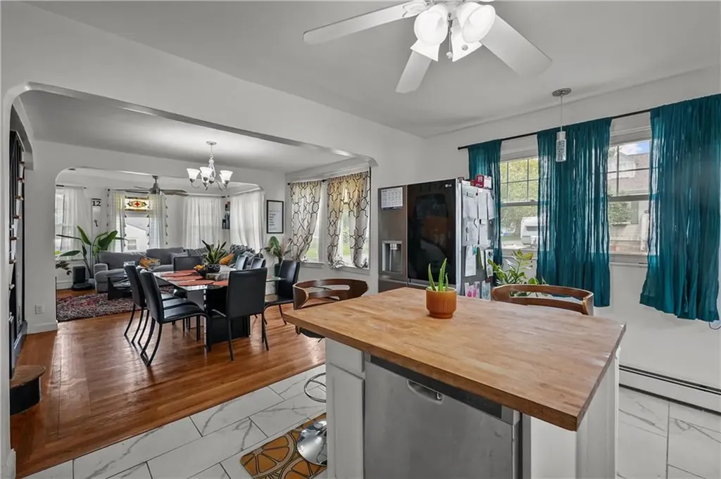 54 Delway Road East Providence RI 02914