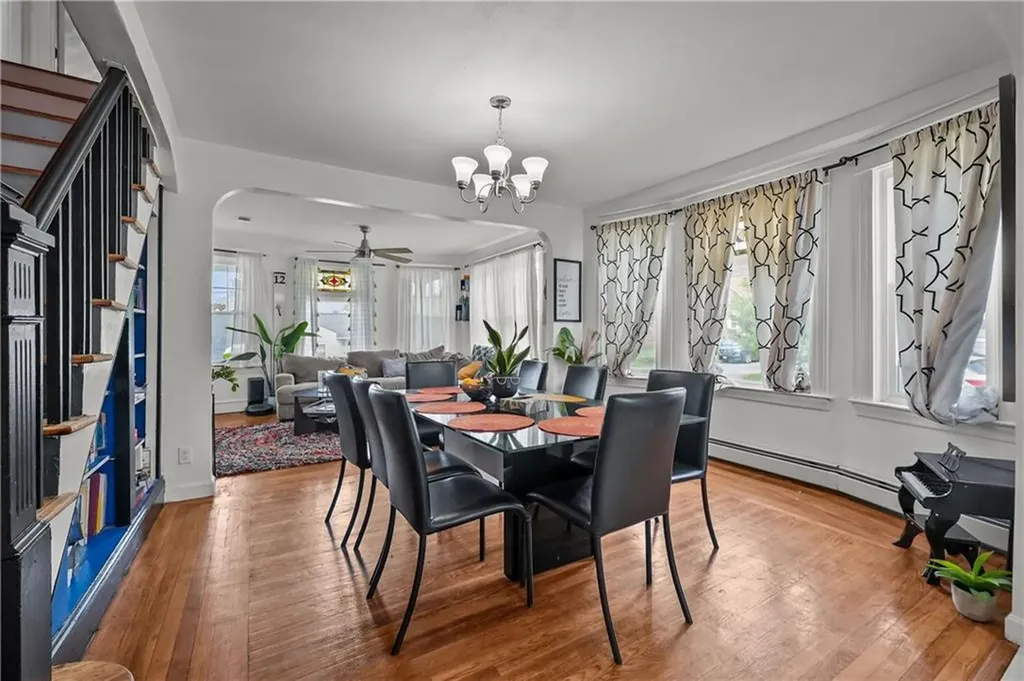 54 Delway Road East Providence RI 02914