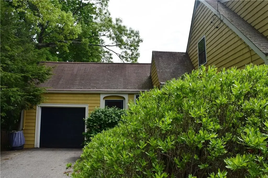 150 Fowler Avenue Pawtucket RI 02860