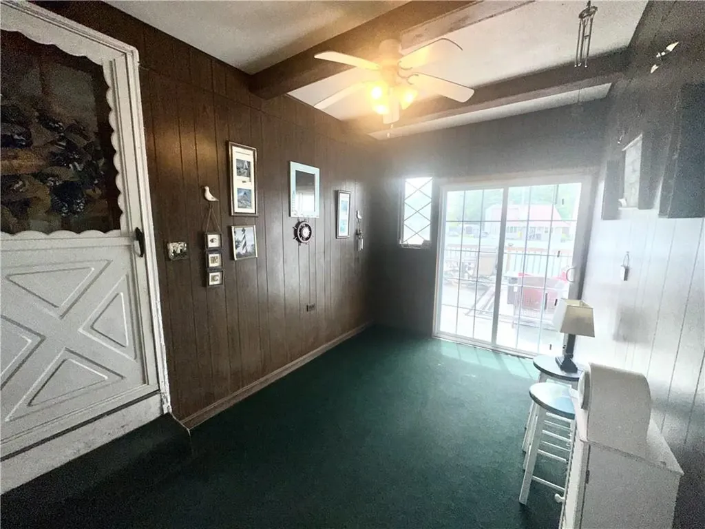 14 Chester Avenue Warwick RI 02889