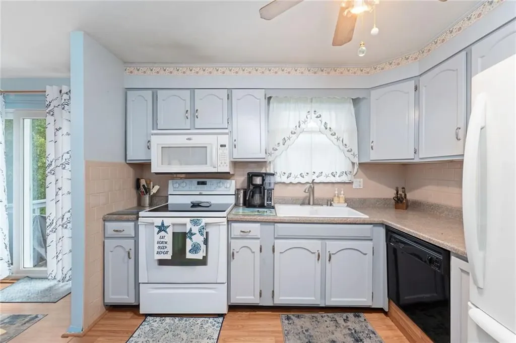 17 Cedar Drive West Warwick RI 02893