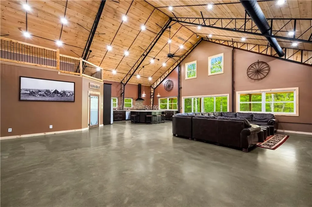 190 Perry Hill Road Coventry RI 02816
