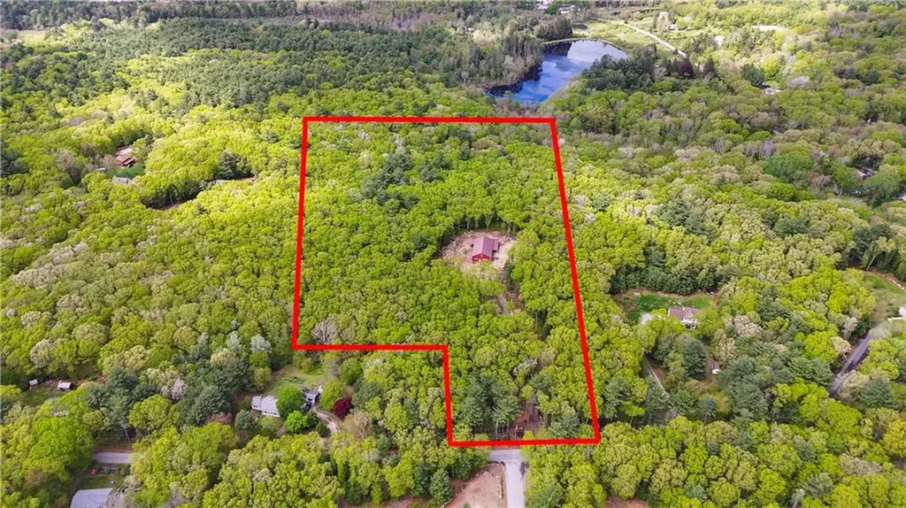 190 Perry Hill Road Coventry RI 02816