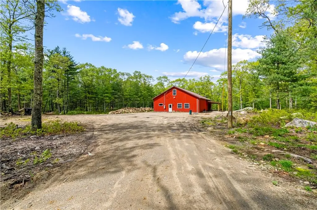 190 Perry Hill Road Coventry RI 02816