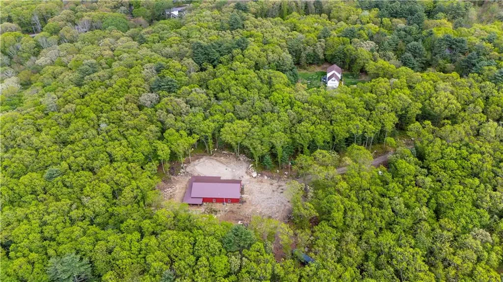 190 Perry Hill Road Coventry RI 02816