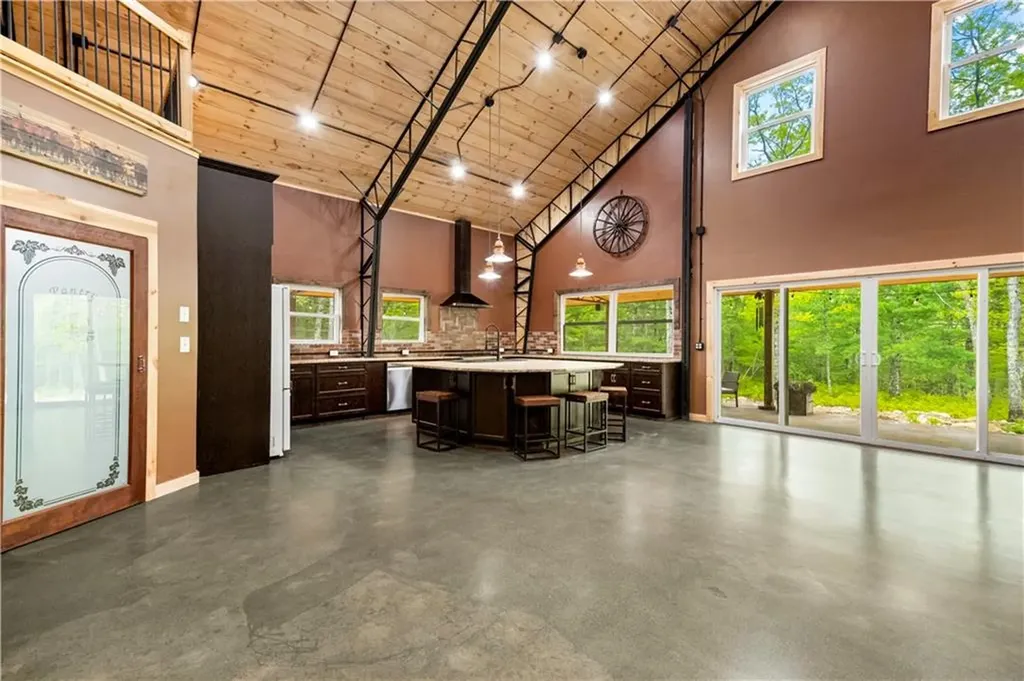 190 Perry Hill Road Coventry RI 02816