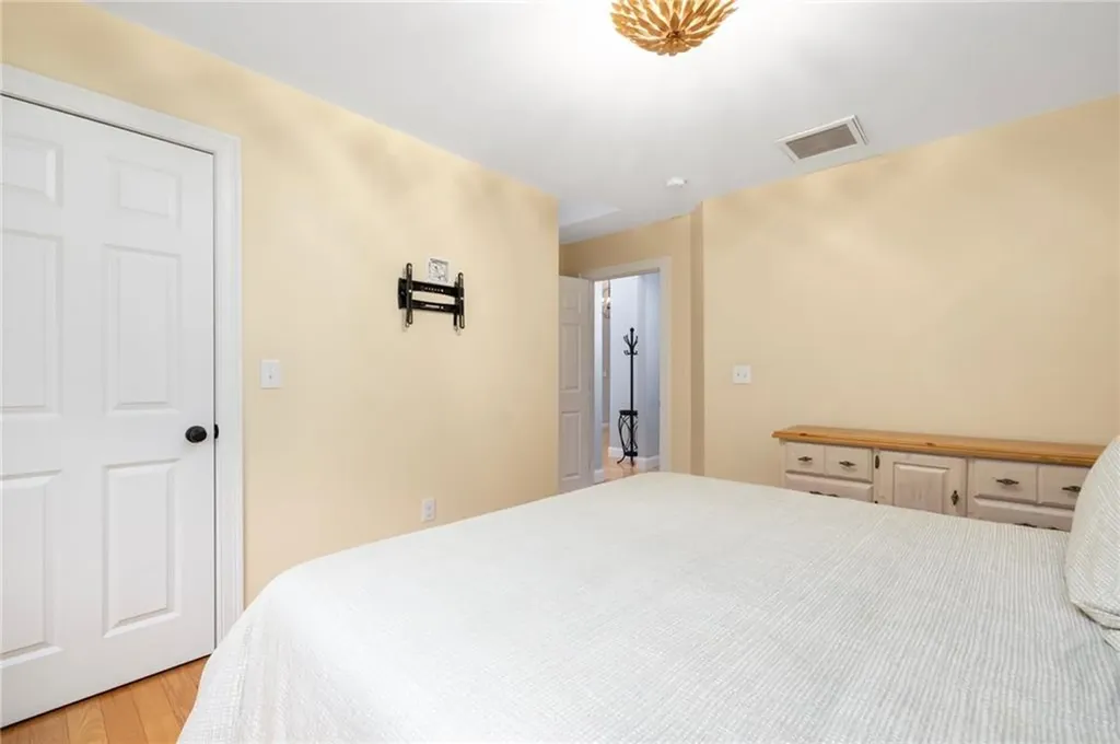 1351 Pippin Orchard Road Cranston RI 02921