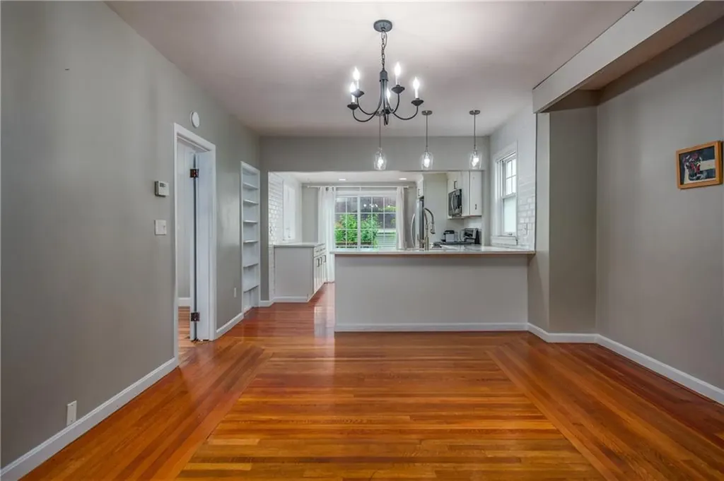 134 Arnold Avenue Cranston RI 02905