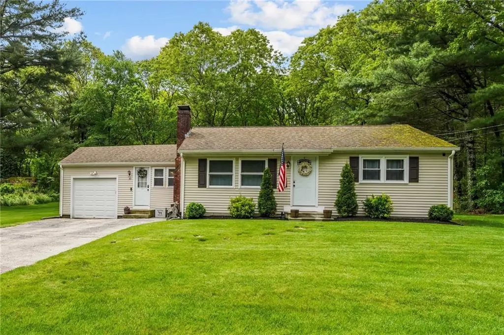 10 Bigelow Road Johnston RI 02919