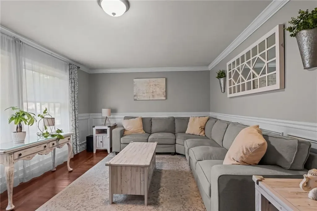10 Bigelow Road Johnston RI 02919