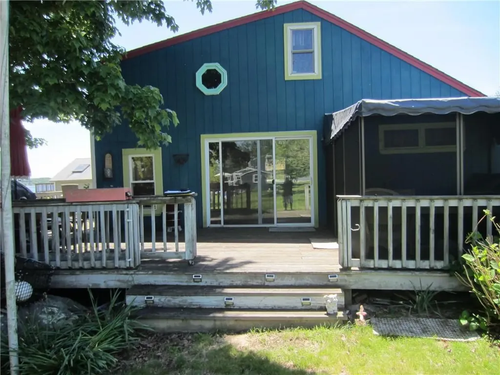 0 Beach Road Portsmouth RI 02871