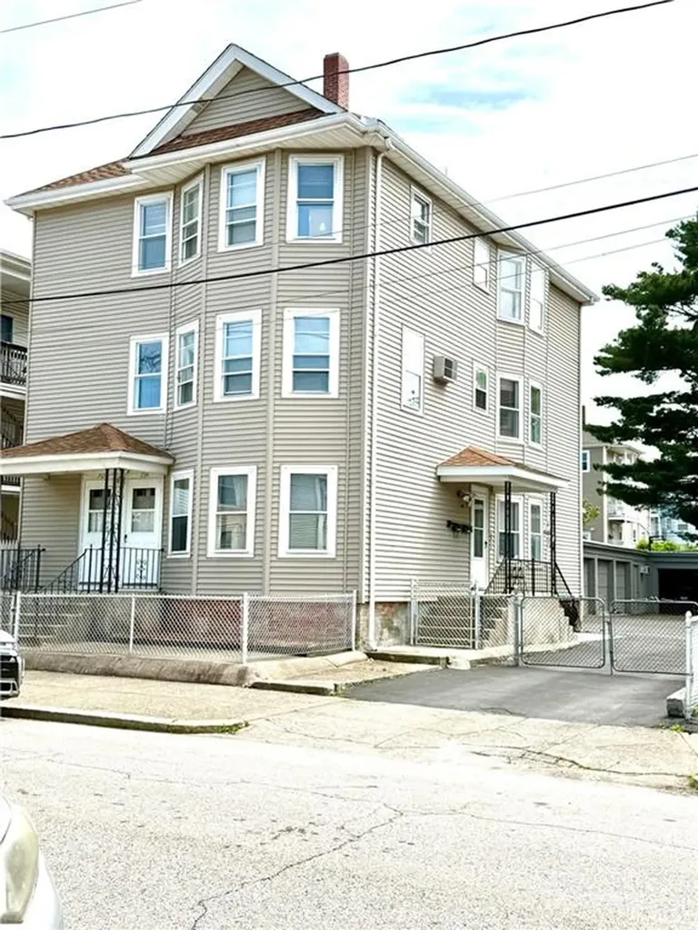 232 234 Sterry Street Pawtucket RI 02860