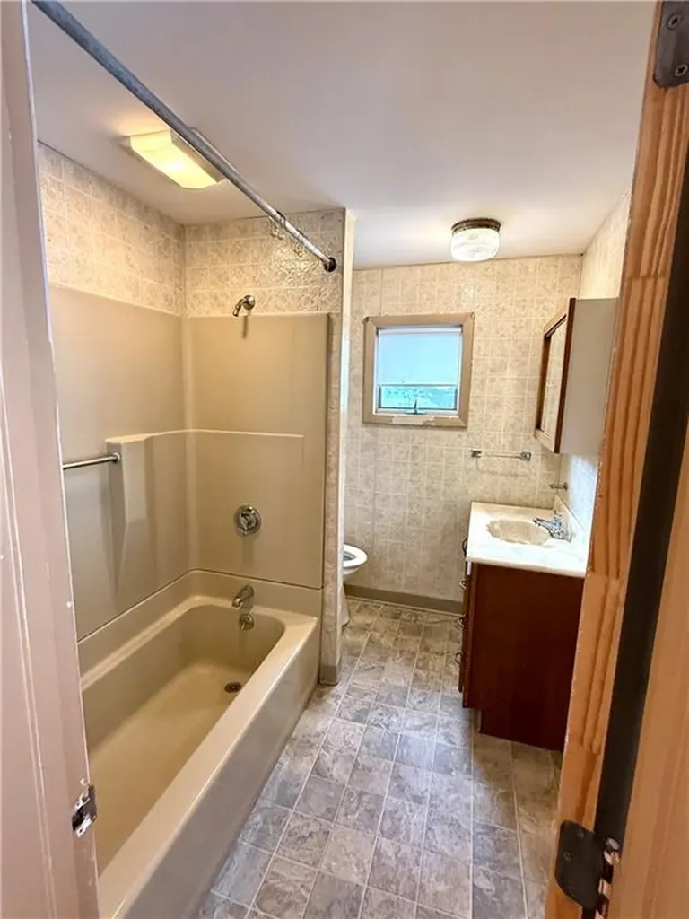 232 234 Sterry Street Pawtucket RI 02860