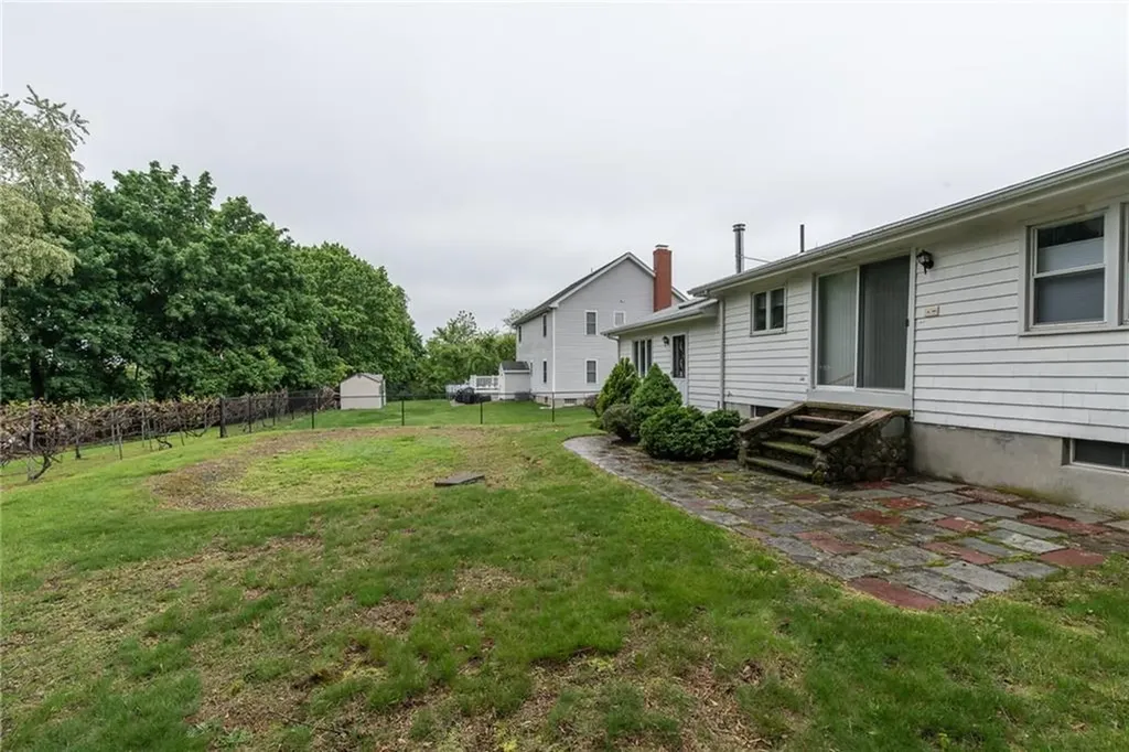 36 Loomis Street Cranston RI 02920