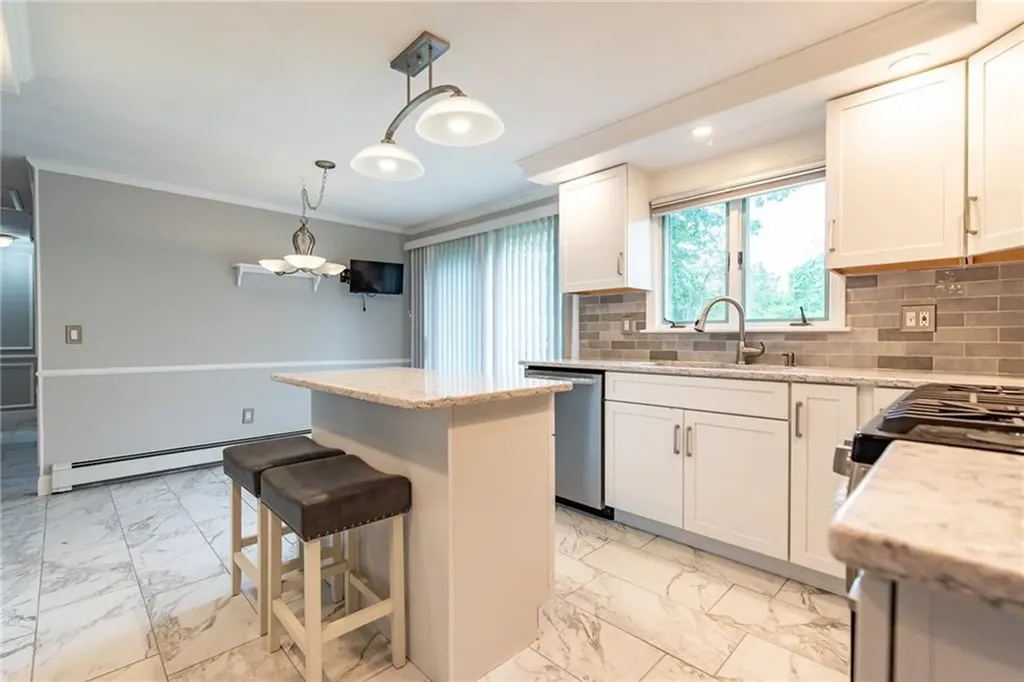 36 Loomis Street Cranston RI 02920